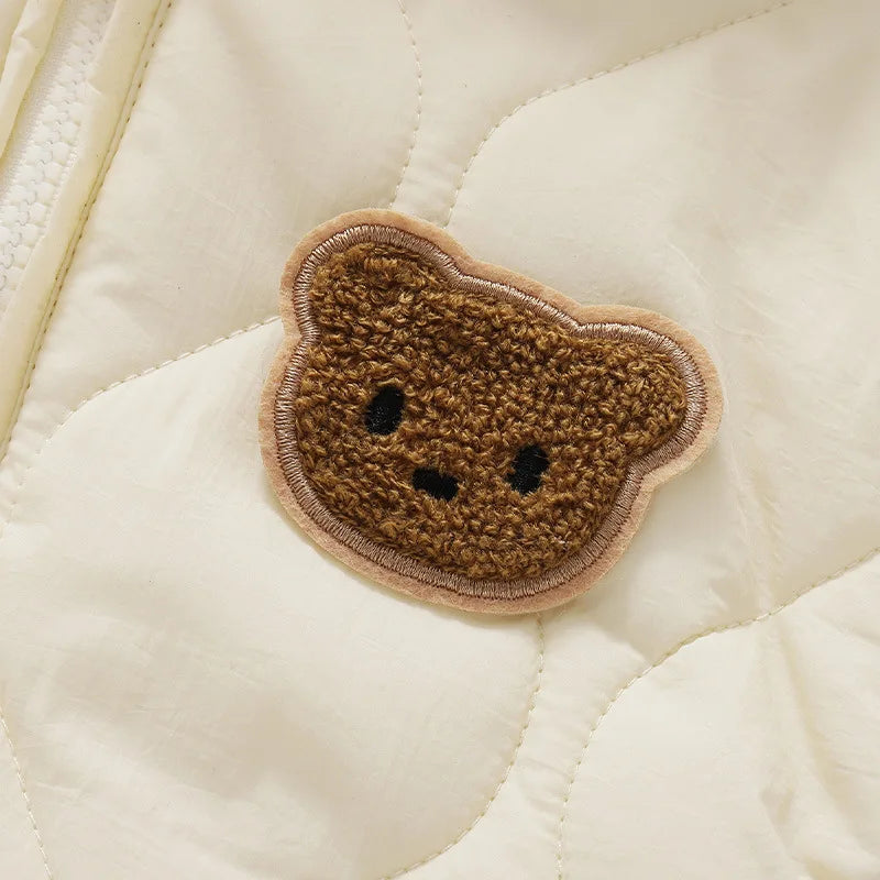 Kapuzen-Winteroverall mit Bärenmotiv für Babys – Warm & Flauschig