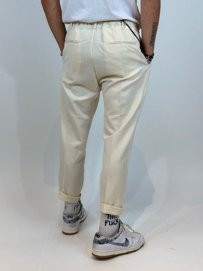 Messina-Hosen